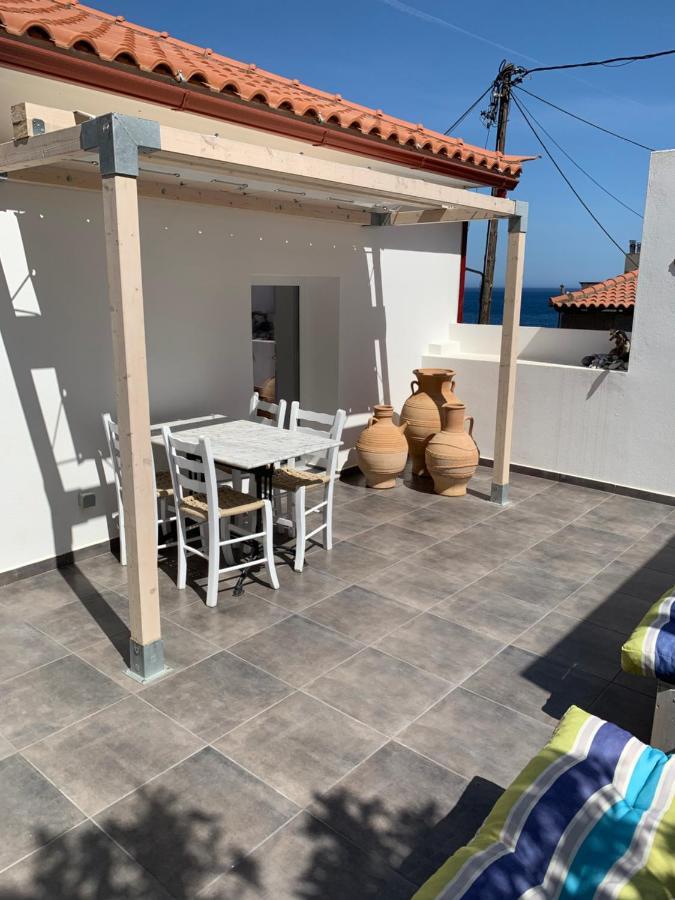 Casa Laryssiou Villa Gytheio Exteriör bild