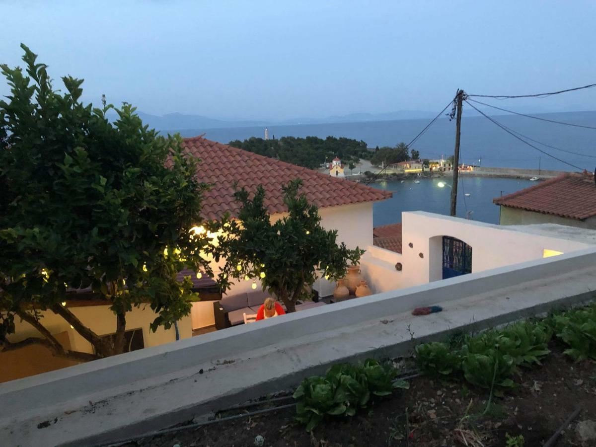 Casa Laryssiou Villa Gytheio Exteriör bild